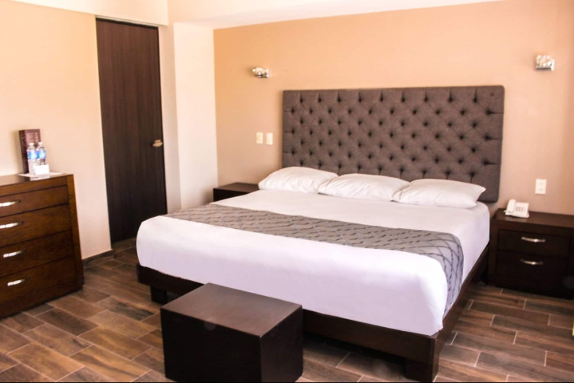 Hotel Senorial Platino 레온 외부 사진