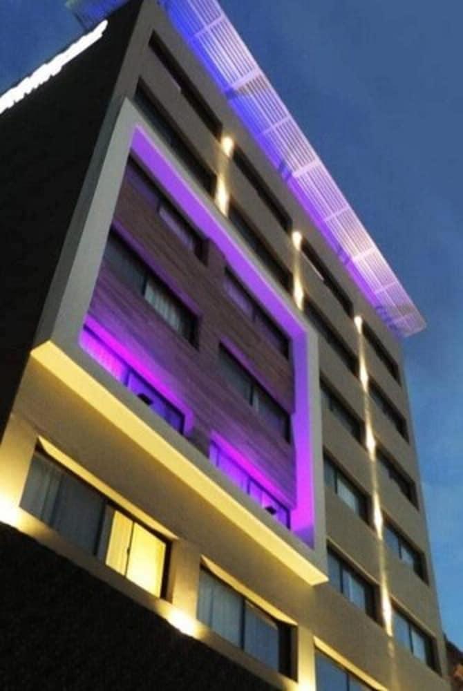 Hotel Senorial Platino 레온 외부 사진